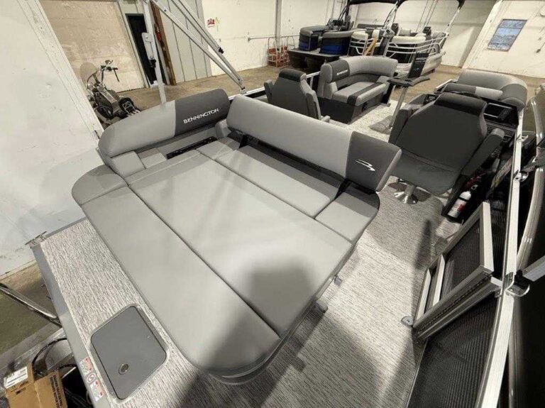 2026 Bennington 20SSB - SPS - SPECIAL PACKAGE US-ETWS9161J526 [photo 25]